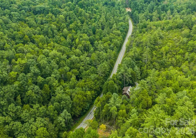 32nd image of 7803 Nc 183, Newland, NC 28657 | MLS# 4415408