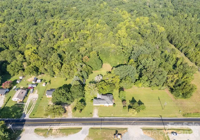 2nd image of 1670 Lynwood Dr, Lancaster, SC 29720 | MLS# 4415414