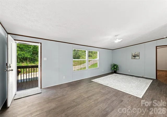 Photo 2 of Single family home for sale at 4782 29th Street Dr NE, Hickory, NC 28601 | MLS# 4415429 | Listing updated on 2026-09-16