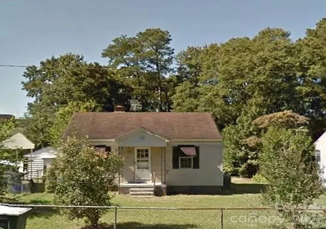 Photo 1 of Single family home for sale at 4721 Linden St, Columbia, SC 29203 | MLS# 4415438 | Listing updated on 2026-08-20