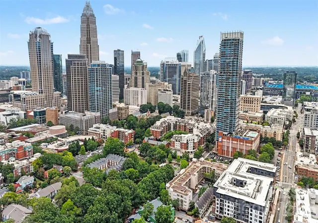 34th image of 415 W 7th St #Unit F, Charlotte, NC 28202 | MLS# 4415449