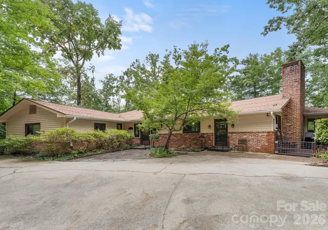 3rd image of 12 E Park Dr, Tryon, NC 28782 | MLS# 4415463