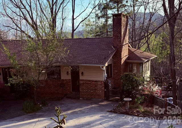 4th image of 12 E Park Dr, Tryon, NC 28782 | MLS# 4415463