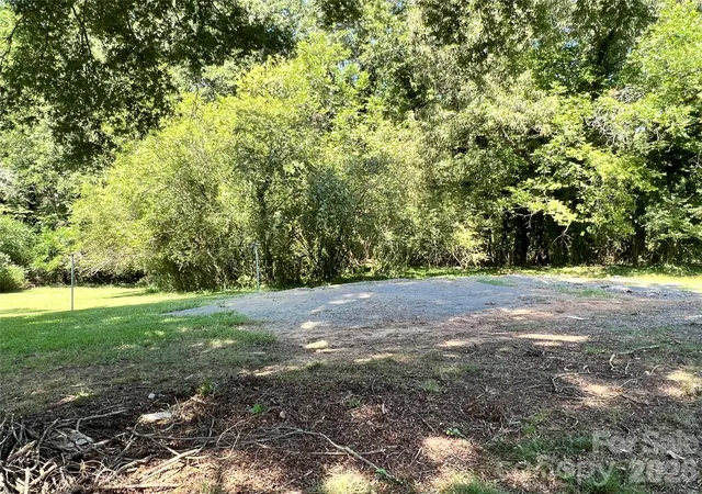 3rd image of 443 Smith St, Albemarle, NC 28001 | MLS# 4415465
