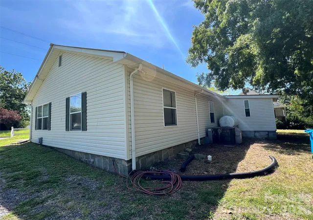 4th image of 443 Smith St, Albemarle, NC 28001 | MLS# 4415465