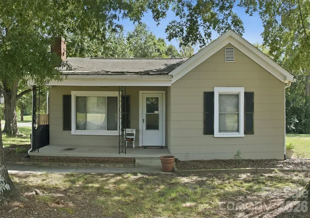 Single family home for sale at 665 Fisher St, Concord, NC 28027 | MLS# 4415468
