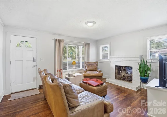 Photo 3 of Single family home for sale at 665 Fisher St, Concord, NC 28027 | MLS# 4415468 | Listing updated on 2026-09-26