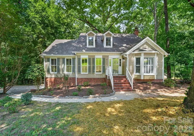 1st image of 1472 Old Tara Ln, Fort Mill, SC 29708 | MLS# 4415469