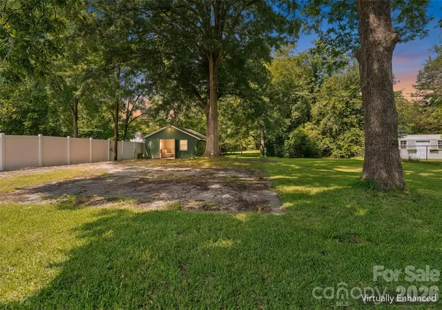5th image of 706 S Main St, Clover, SC 29710 | MLS# 4415471