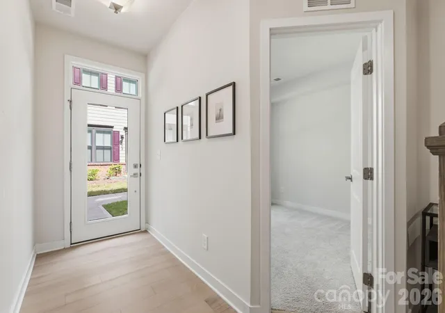 4th image of 408 Tristram Ln, Charlotte, NC 28205 | MLS# 4415475