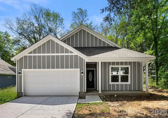 1st image of 503 E Dunlap St, Lancaster, SC 29720 | MLS# 4415480