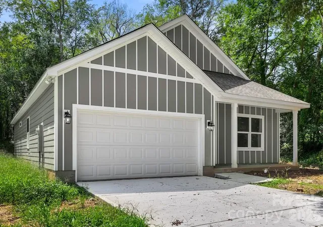 2nd image of 503 E Dunlap St, Lancaster, SC 29720 | MLS# 4415480