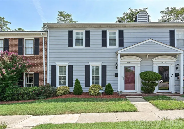 1st image of 8069 Regent Park Ln, Charlotte, NC 28210 | MLS# 4415481