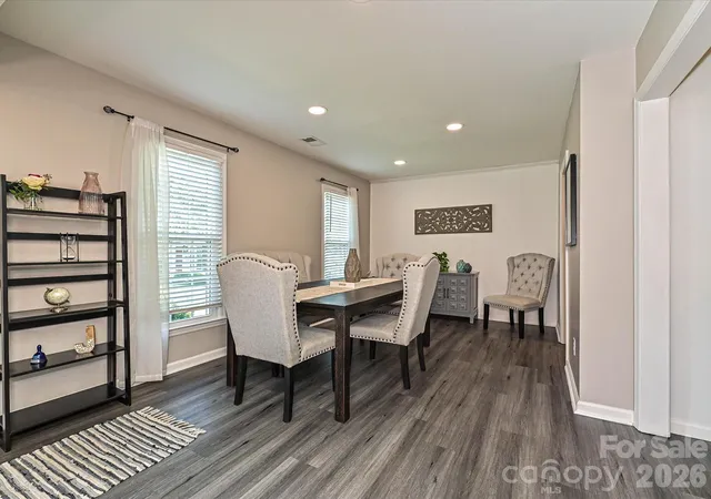 Photo 3 of Townhouse for sale at 8069 Regent Park Ln, Charlotte, NC 28210 | MLS# 4415481 | Listing updated on 2026-10-24