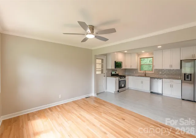 Photo 3 of Single family home for sale at 4109 Little Mountain Rd, Gastonia, NC 28056 | MLS# 4415489 | Listing updated on 2026-09-16