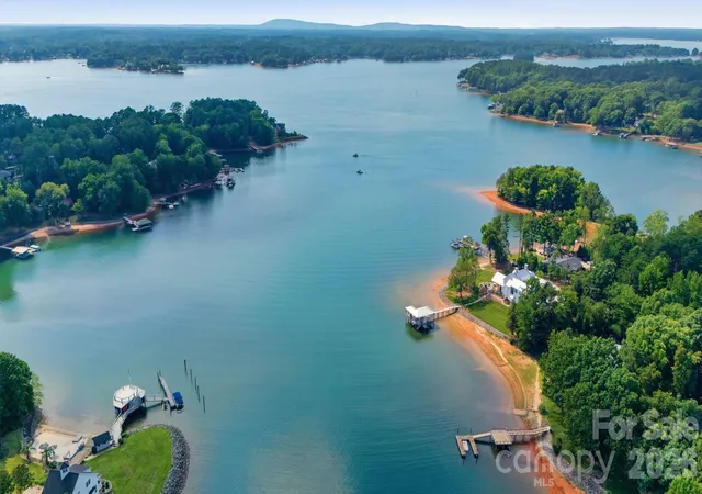 28th image of 125 Misty Cove Ln, Mooresville, NC 28117 | MLS# 4415492