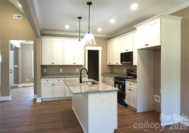 Photo 4 of Single family home for sale at 989 Rhyne Rd, Clover, SC 29710 | MLS# 4415512 | Listing updated on 2026-10-13
