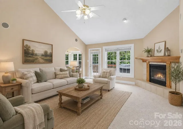 Photo 3 of Single family home for sale at 1414 Kanuga Rd, Hendersonville, NC 28739 | MLS# 4415516 | Listing updated on 2026-09-28