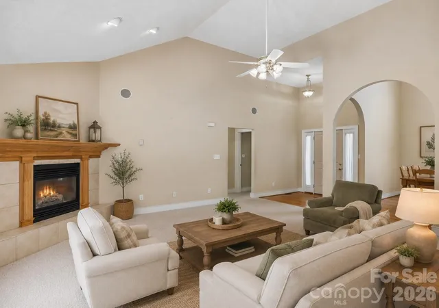 Photo 4 of Single family home for sale at 1414 Kanuga Rd, Hendersonville, NC 28739 | MLS# 4415516 | Listing updated on 2026-10-03