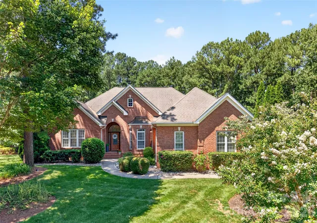 1st image of 4565 River Hills Dr, Denver, NC 28037 | MLS# 4415518