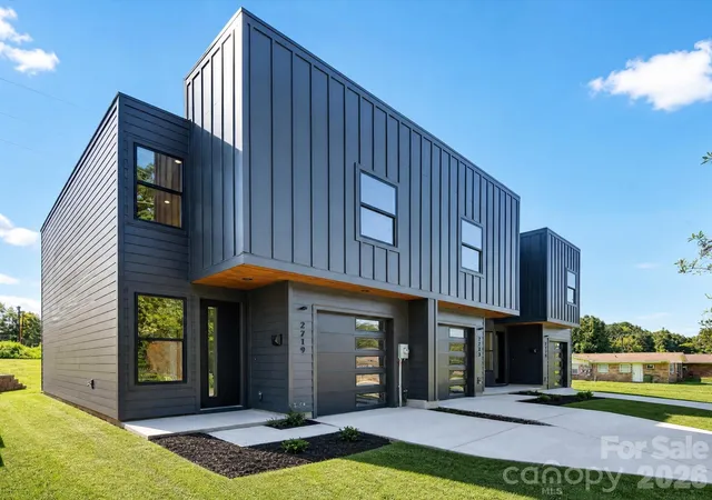 5th image of 2725 Watson Dr, Charlotte, NC 28208 | MLS# 4415519