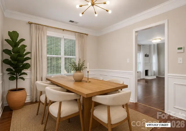 Photo 3 of Single family home for sale at 14339 Crown Harbor Dr, Charlotte, NC 28278 | MLS# 4415529 | Listing updated on 2026-09-21