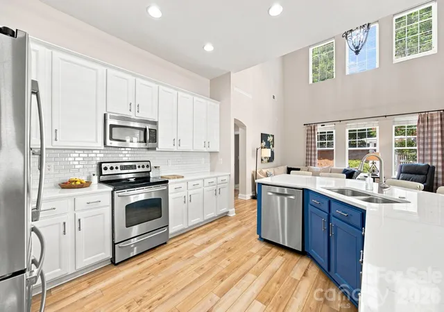 5th image of 8025 Cottsbrooke Dr, Huntersville, NC 28078 | MLS# 4415532
