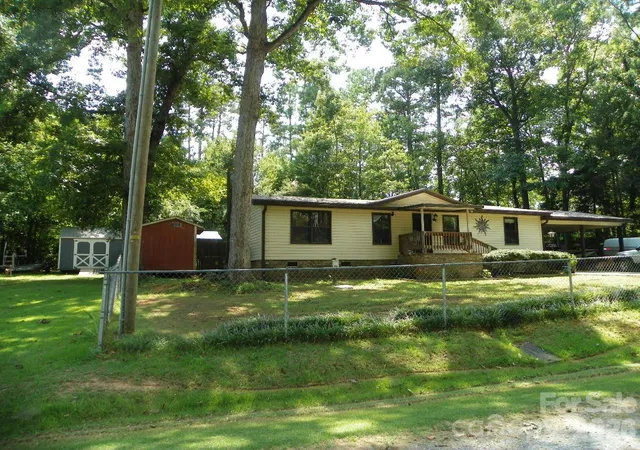 1st image of 162 5th Avenue, New London, NC 28127 | MLS# 4415533