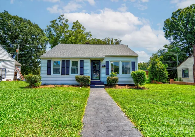 1st image of 605 Meadowbrook Rd, Kings Mountain, NC 28086 | MLS# 4415554