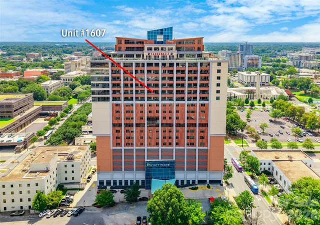 Photo 3 of Condo for sale at 222 S Caldwell St #1607, Charlotte, NC 28202 | MLS# 4415569 | Listing updated on 2026-09-28