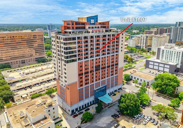 Photo 4 of Condo for sale at 222 S Caldwell St #1607, Charlotte, NC 28202 | MLS# 4415569 | Listing updated on 2026-09-28