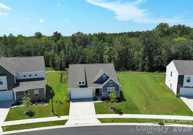 3rd image of 1177 Blackburn Cir, Edgemoor, SC 29712 | MLS# 4415574