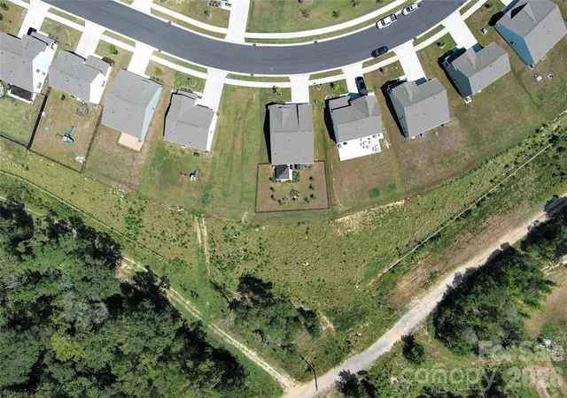 5th image of 1177 Blackburn Cir, Edgemoor, SC 29712 | MLS# 4415574