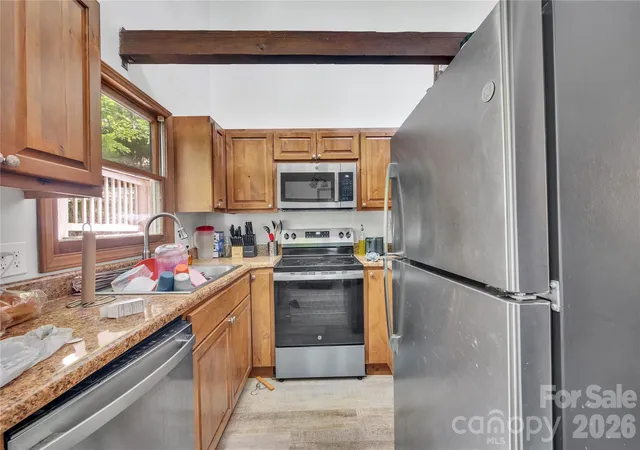 Photo 5 of Townhouse for sale at 117 Horse Shoe Ridge Rd E, Deep Gap, NC 28618 | MLS# 4415599 | Listing updated on 2026-08-31