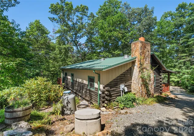 Photo 35 of Single family home for sale at 185 Rainbow Lake Dr, Brevard, NC 28712 | MLS# 4415603 | Listing updated on 2026-08-19