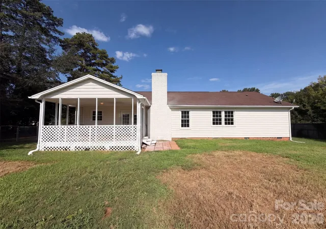 5th image of 4202 Wrentree Dr, Dallas, NC 28034 | MLS# 4415605