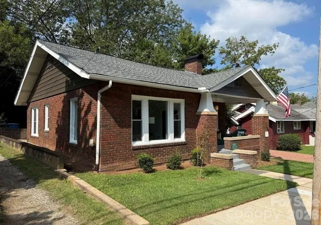 2nd image of 113 E Miller St, Salisbury, NC 28144 | MLS# 4415608