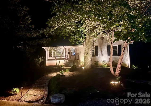 Photo 32 of Single family home for sale at 7439 Watercrest Rd, Charlotte, NC 28210 | MLS# 4415617 | Listing updated on 2026-09-15