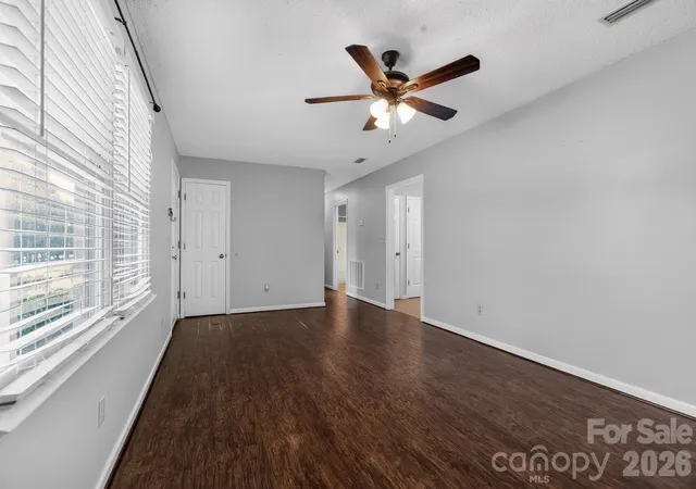 Photo 4 of Single family home for sale at 2504 Ashford Dr, Newton, NC 28658 | MLS# 4415630 | Listing updated on 2026-10-16