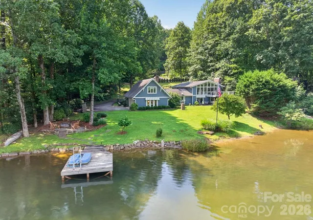 2nd image of 865 Haven Dr, Saluda, NC 28773 | MLS# 4415637