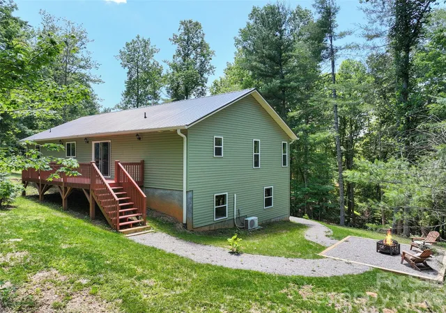 2nd image of 11 Tahchee Trl, Fletcher, NC 28732 | MLS# 4415640