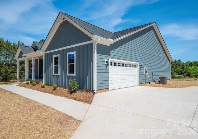 Photo 3 of Single family home for sale at 1337 Zeb Haynes Rd, Maiden, NC 28650 | MLS# 4415643 | Listing updated on 2026-08-25