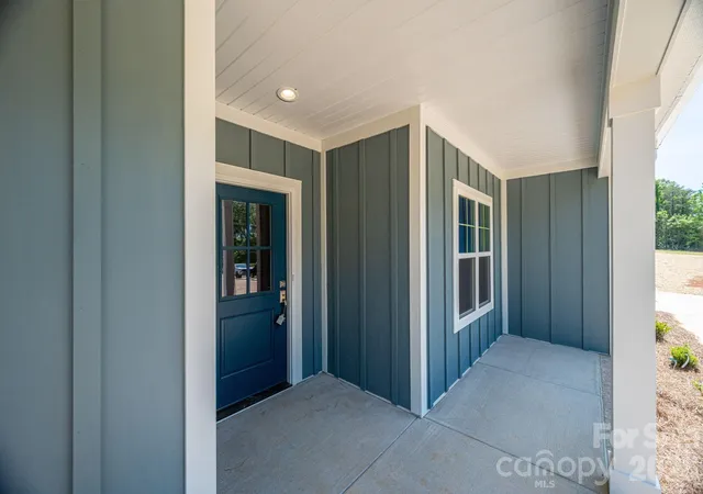Photo 3 of Single family home for sale at 1337 Zeb Haynes Rd, Maiden, NC 28650 | MLS# 4415643 | Listing updated on 2026-08-25