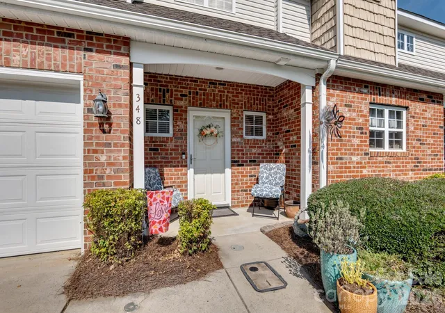 Photo 3 of Townhouse for sale at 348 Valley Brk Ln SE, Concord, NC 28025 | MLS# 4415653 | Listing updated on 2026-09-05