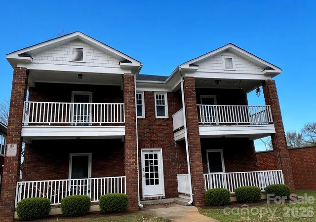 1st image of 525 Oakland Ave, Charlotte, NC 28204 | MLS# 4415661
