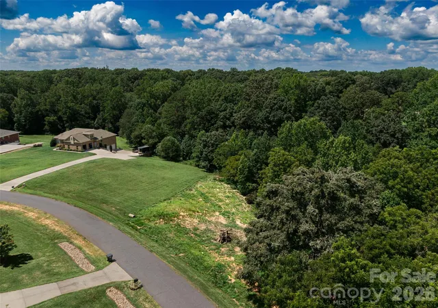 3rd image of 134 Savannah Xing, Mooresville, NC 28115 | MLS# 4415668