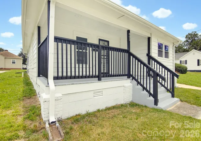 2nd image of 805 W Horah St, Salisbury, NC 28144 | MLS# 4415680