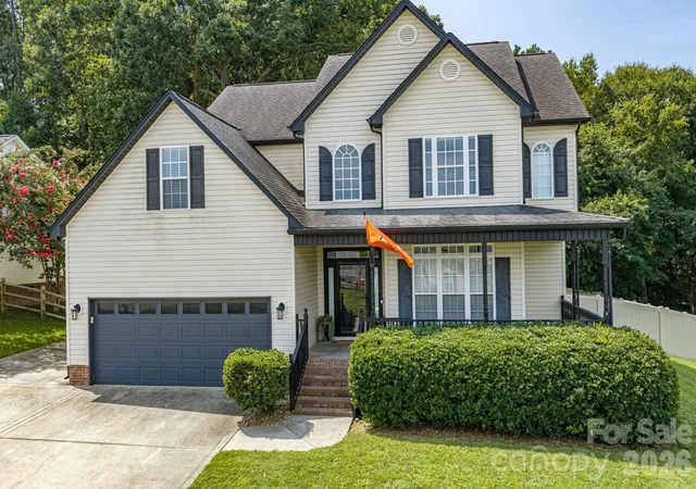 4th image of 908 Carole Summey Dr, Dallas, NC 28034 | MLS# 4415681
