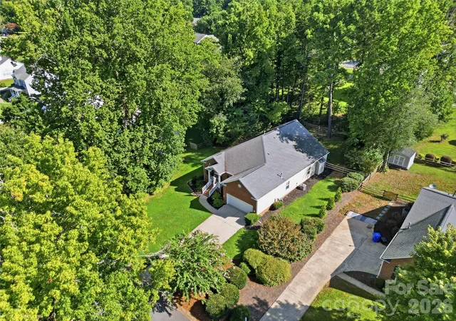 2nd image of 108 Summerbrook Ln, Mooresville, NC 28117 | MLS# 4415684