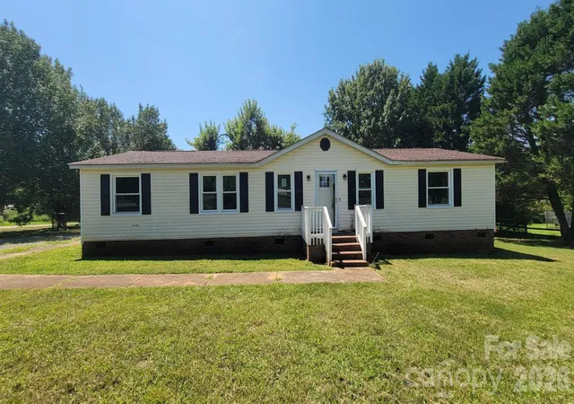 1st image of 5401 Creek Run Ct, Kings Mountain, NC 28086 | MLS# 4415695